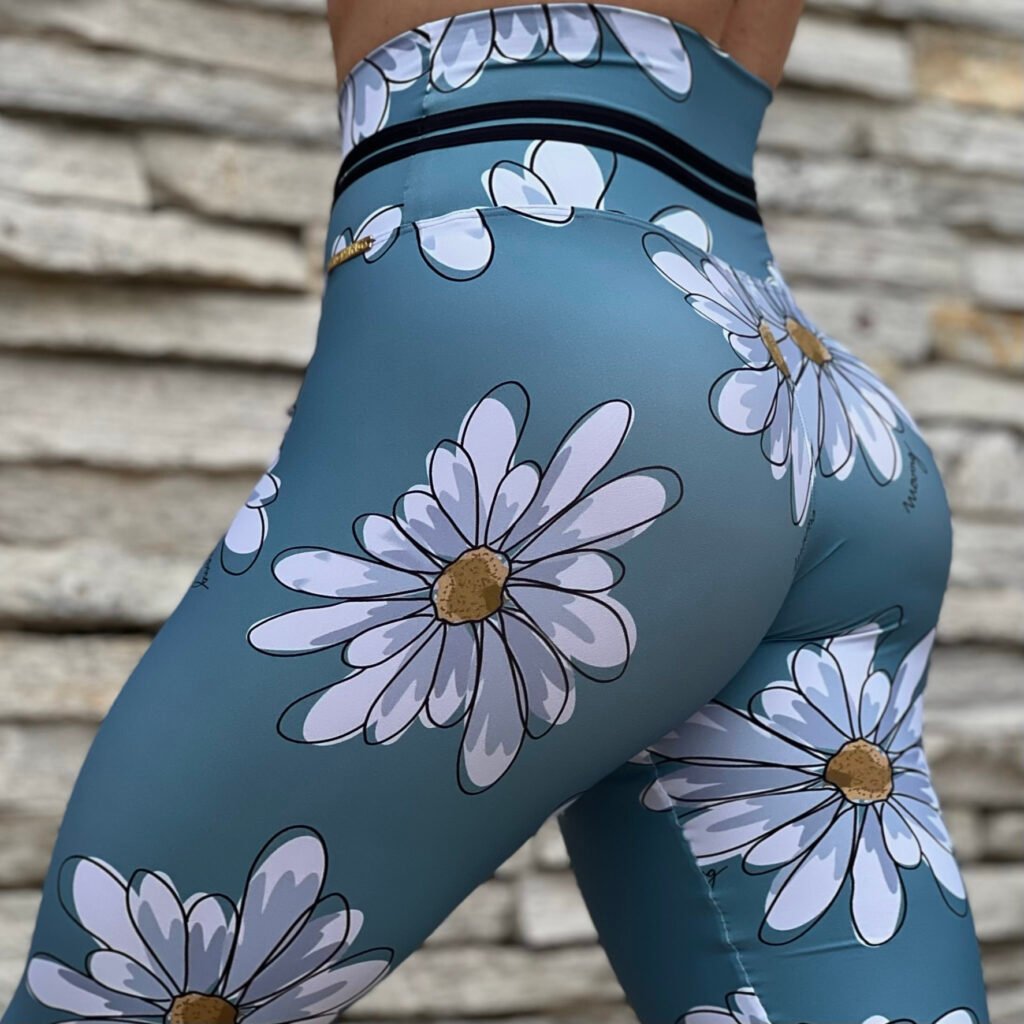 Daisy Exclusive Legging I Live For Leggings